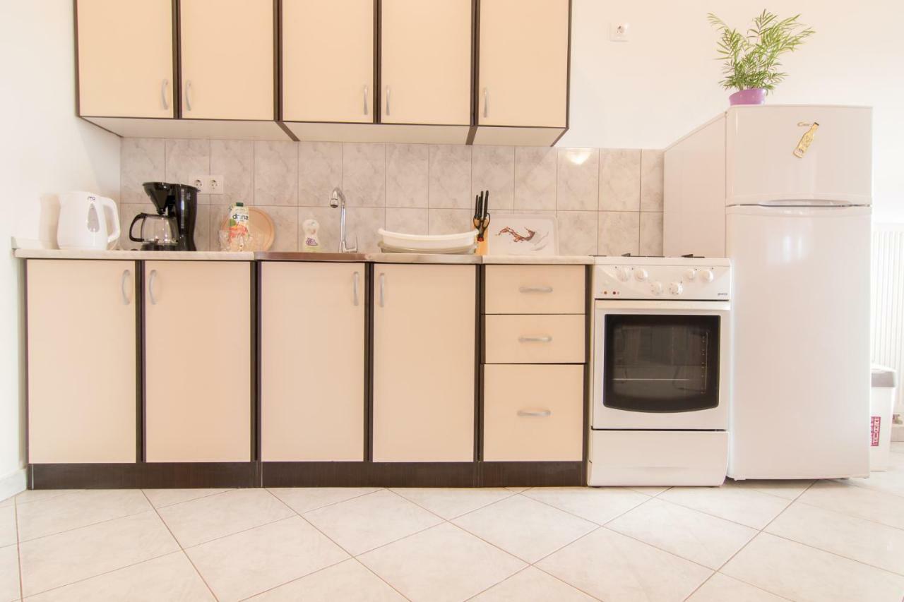 Apartman Deni بيروغ المظهر الخارجي الصورة
